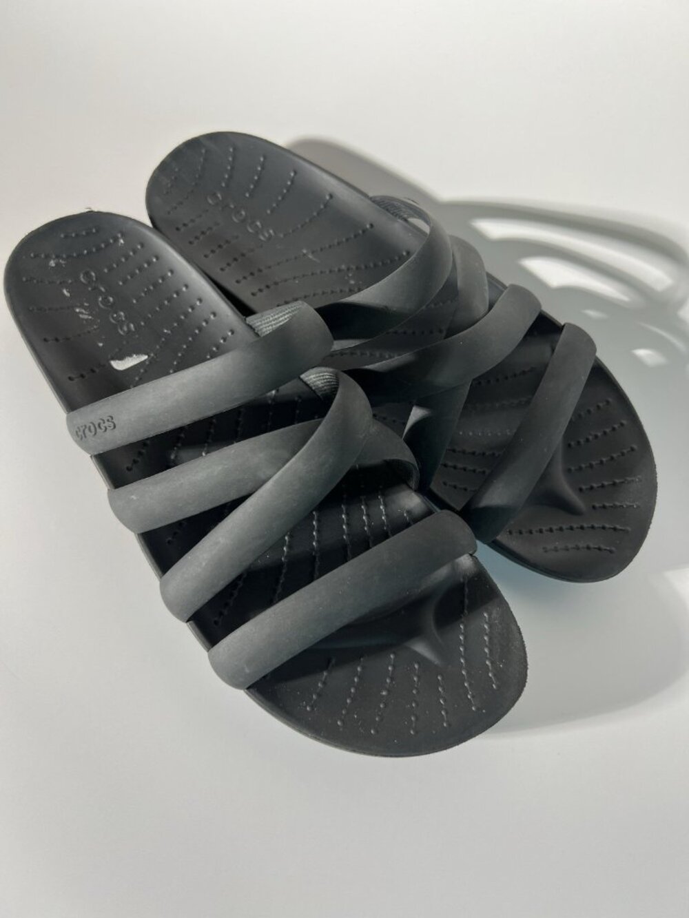 CROCS Patricia Black Sandal Flip Flop Womens Size 8 Comfy Travel Beach - Picture 10 of 16